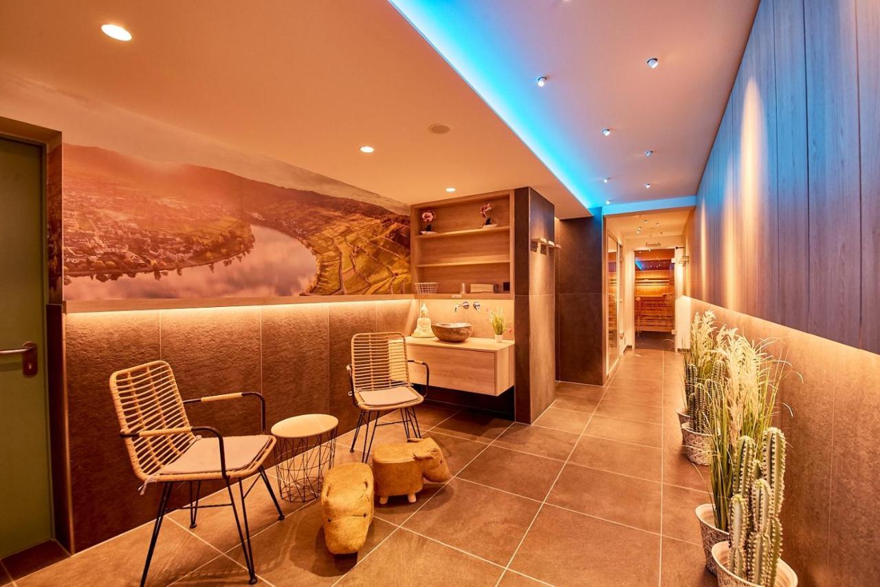 Weinhotel St. Stephanus Цельтинген-Рахтиг Экстерьер фото