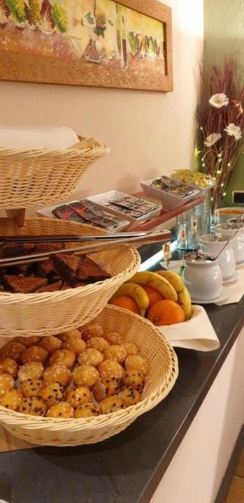Weinhotel St. Stephanus Цельтинген-Рахтиг Экстерьер фото